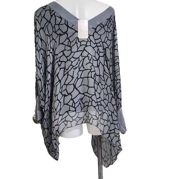 Oooh La La top gray & black  marbled silk oversized M/L - Picture 1 of 6
